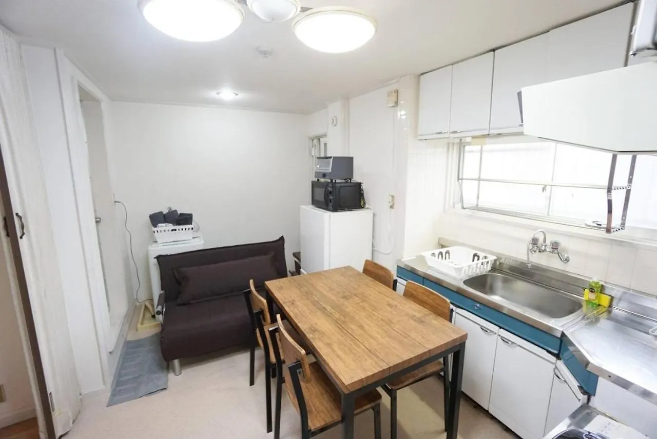 Apartment House White Mansion 401 Osaka