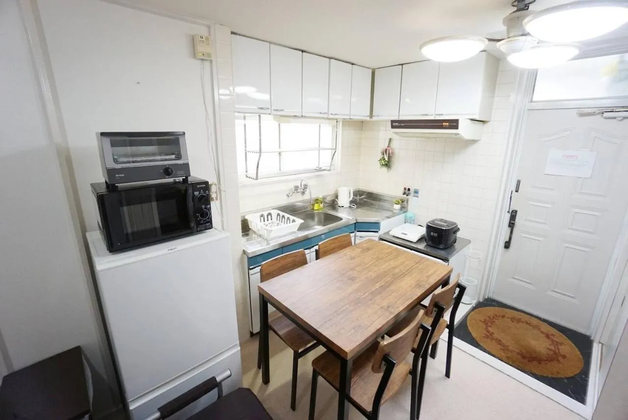 Apartment House White Mansion 401 Osaka 0*,  Japan